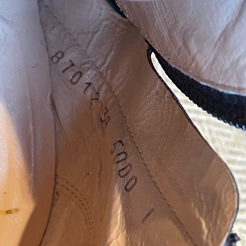 Giuseppe Zanotti Brown Booties, size 38 - Picture 9 of 13